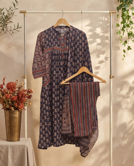 Sunehri Raat — Sanganeri-print cotton suit set with contrast pockets — Ivory Hues, Indian ethnic wear Singapore