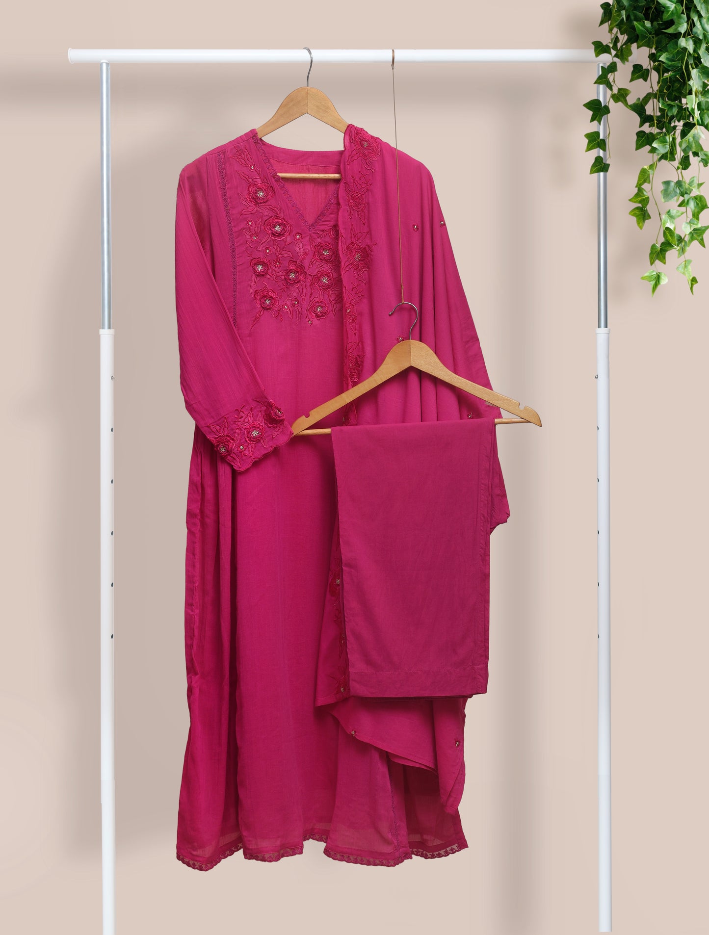 Anokhi Nazaakat