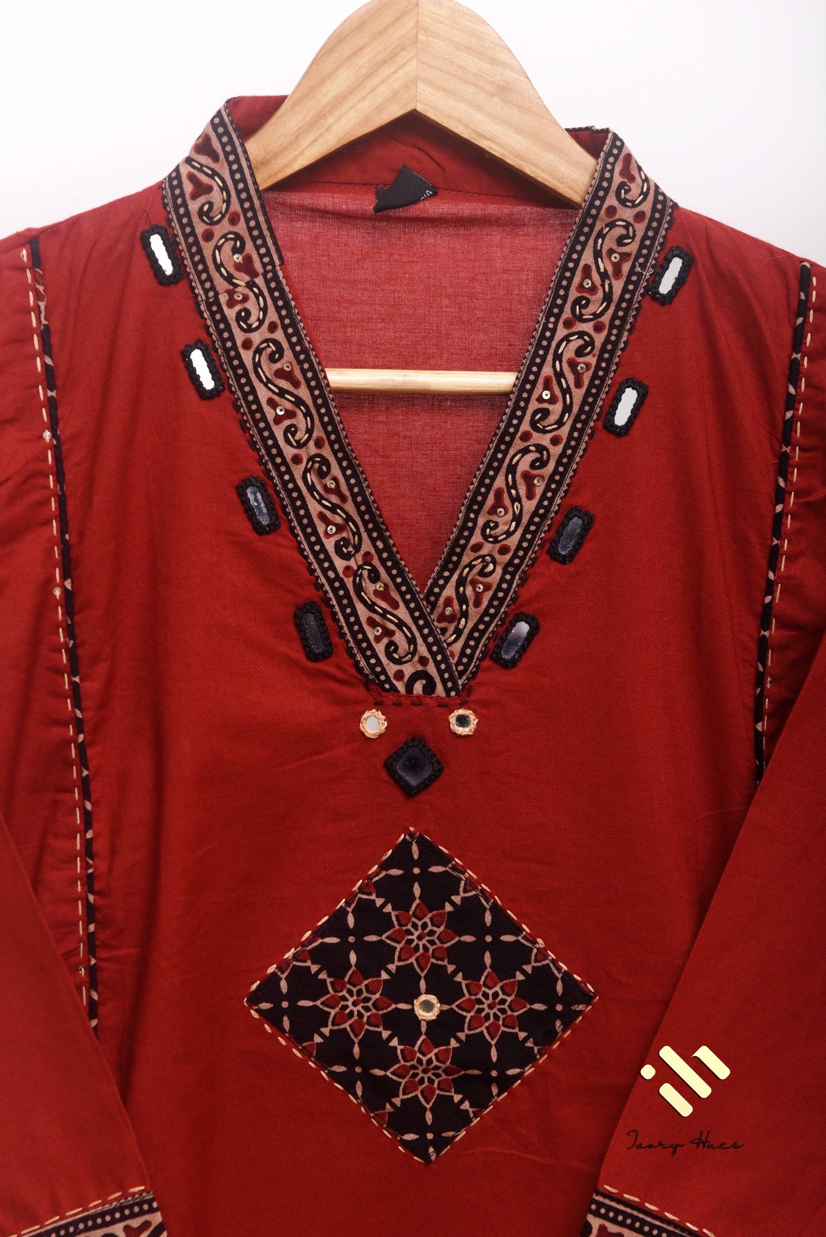 Anokhi Lata — red and black cotton suit with applique and mirror embellishment — Ivory Hues, Indian ethnic wear Singapore