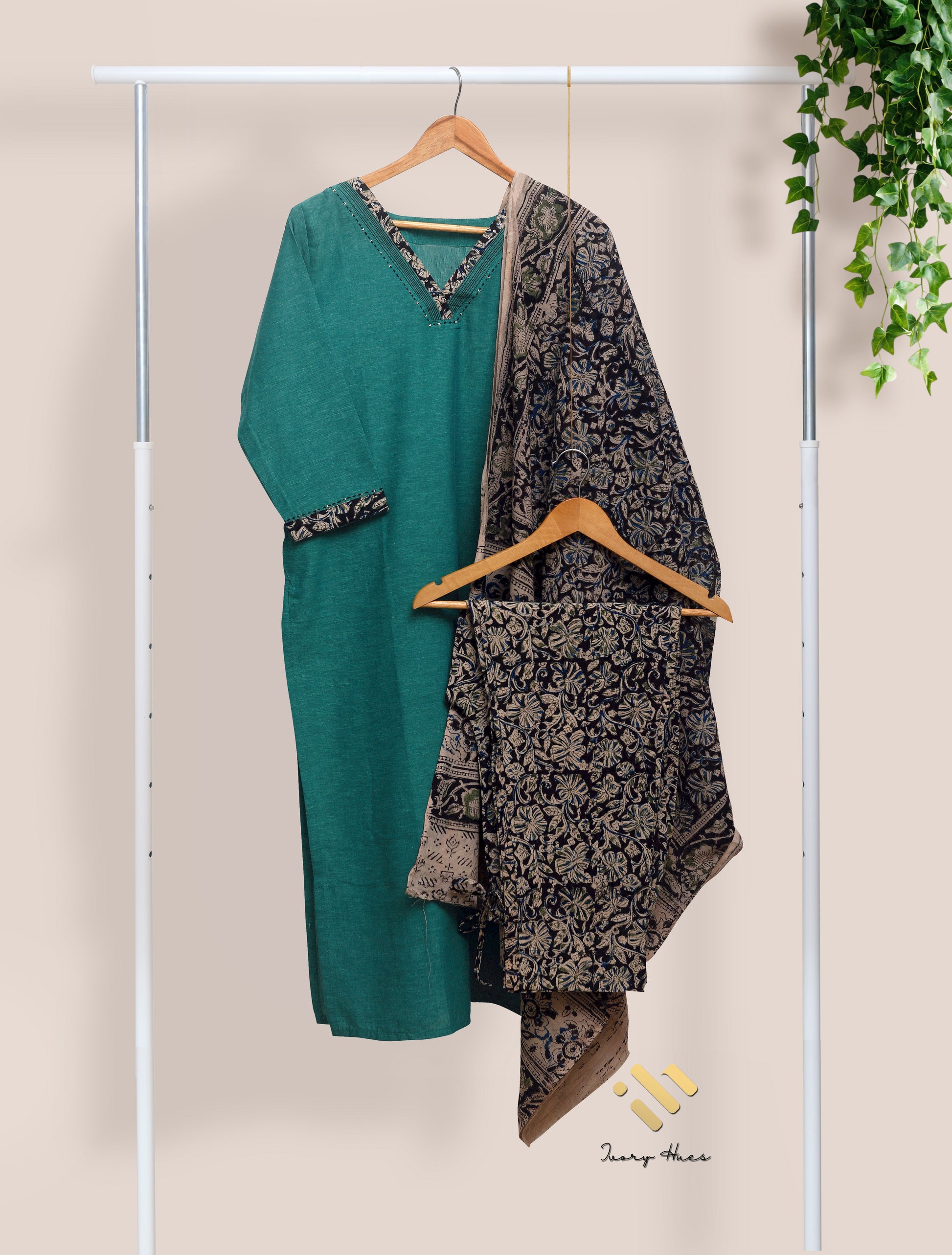 Ivory Hues Anokhi Prakriti Indian ethnic kurta set — Indian ethnic wear Singapore