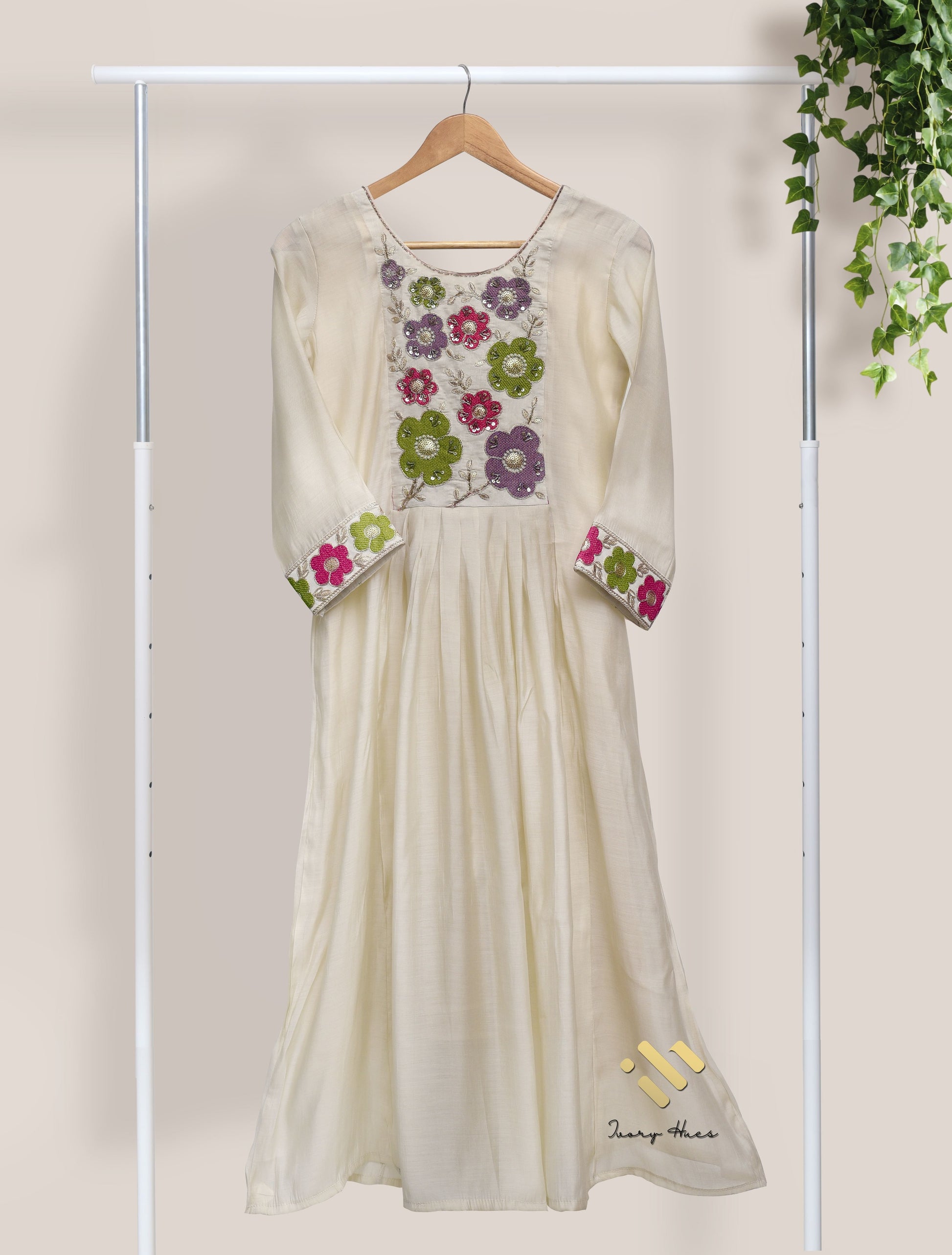 Ivory Hues Noor Aria Indian ethnic kurta set — Indian ethnic wear Singapore