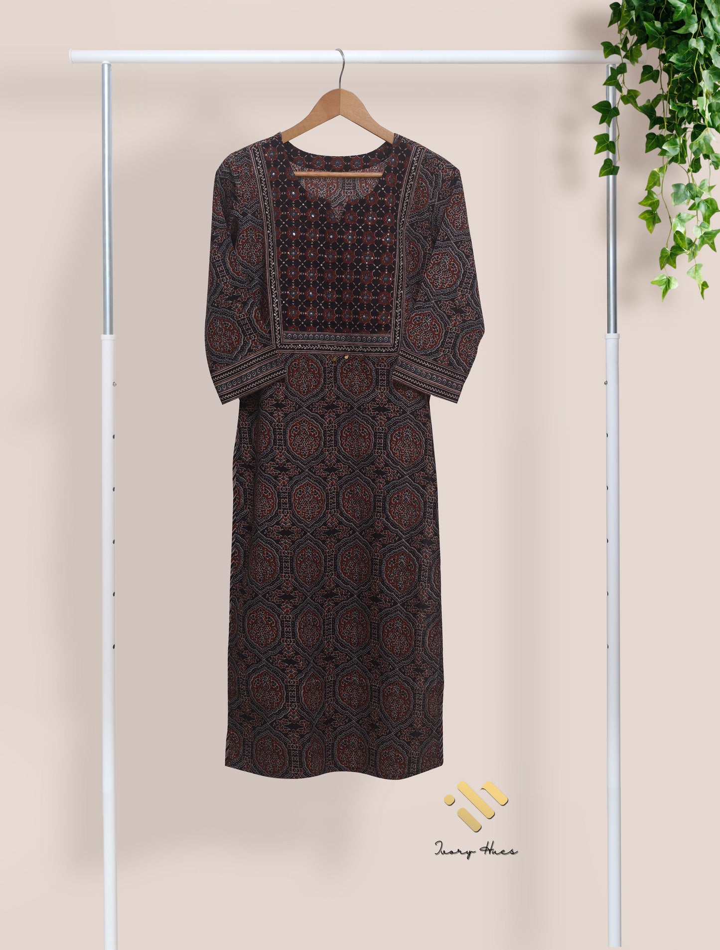 Ivory Hues Sunehri Utsaah Indian ethnic kurta set — Indian ethnic wear Singapore