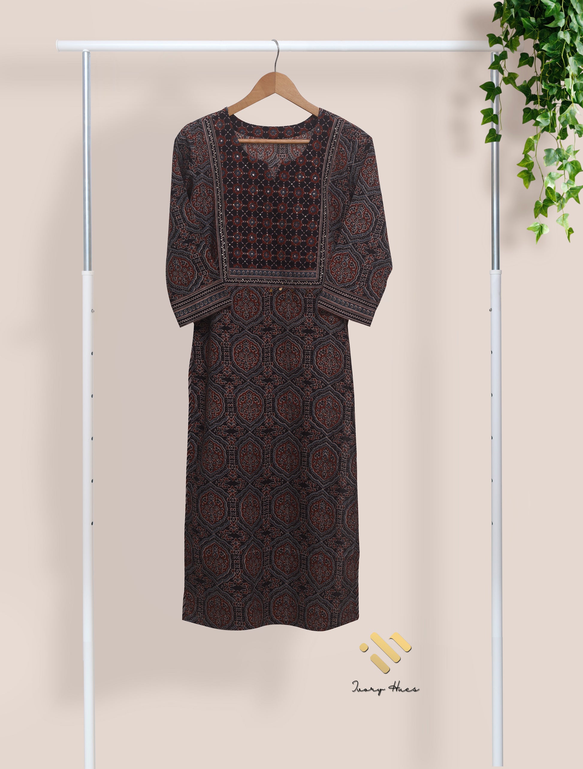 Ivory Hues Sunehri Utsaah Indian ethnic kurta set — Indian ethnic wear Singapore